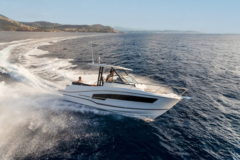 Jeanneau motorni čolni Cap Camarat 9.0 WA Serie2 ki glisera